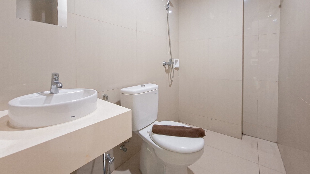 Photo of Bathroom in Cikokol