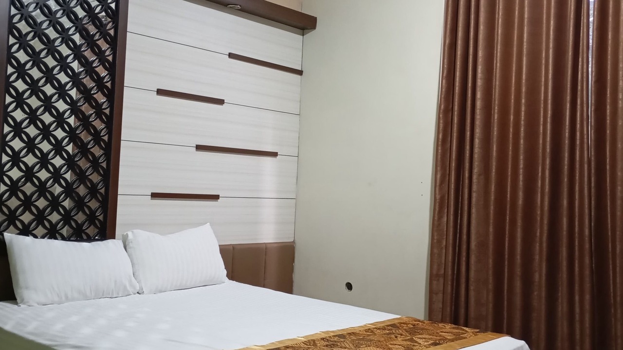 Photo of Bedroom in Laweyan