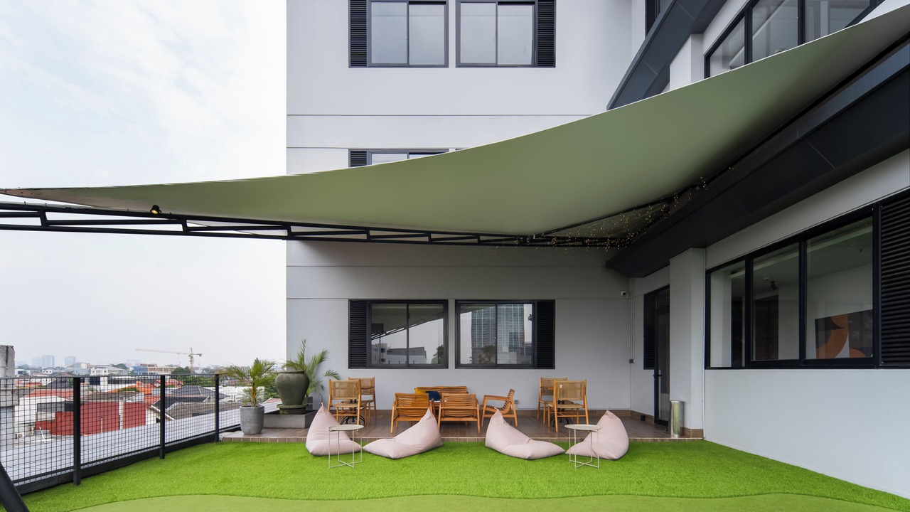Photo of Patio Balcony in Cipete Utara