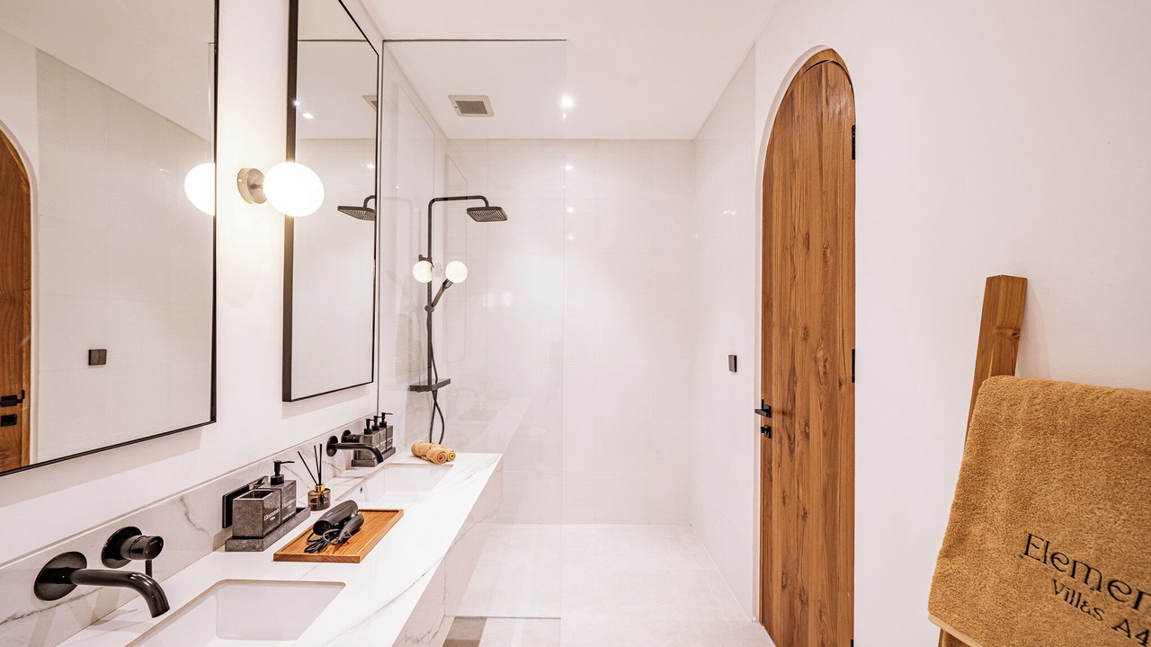 Photo of Bathroom in Pecatu