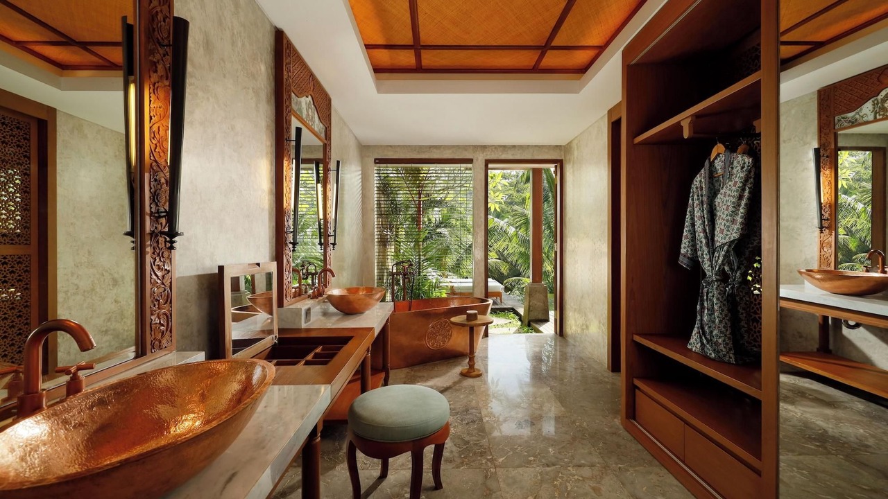 Photo of Bathroom in Sambahan