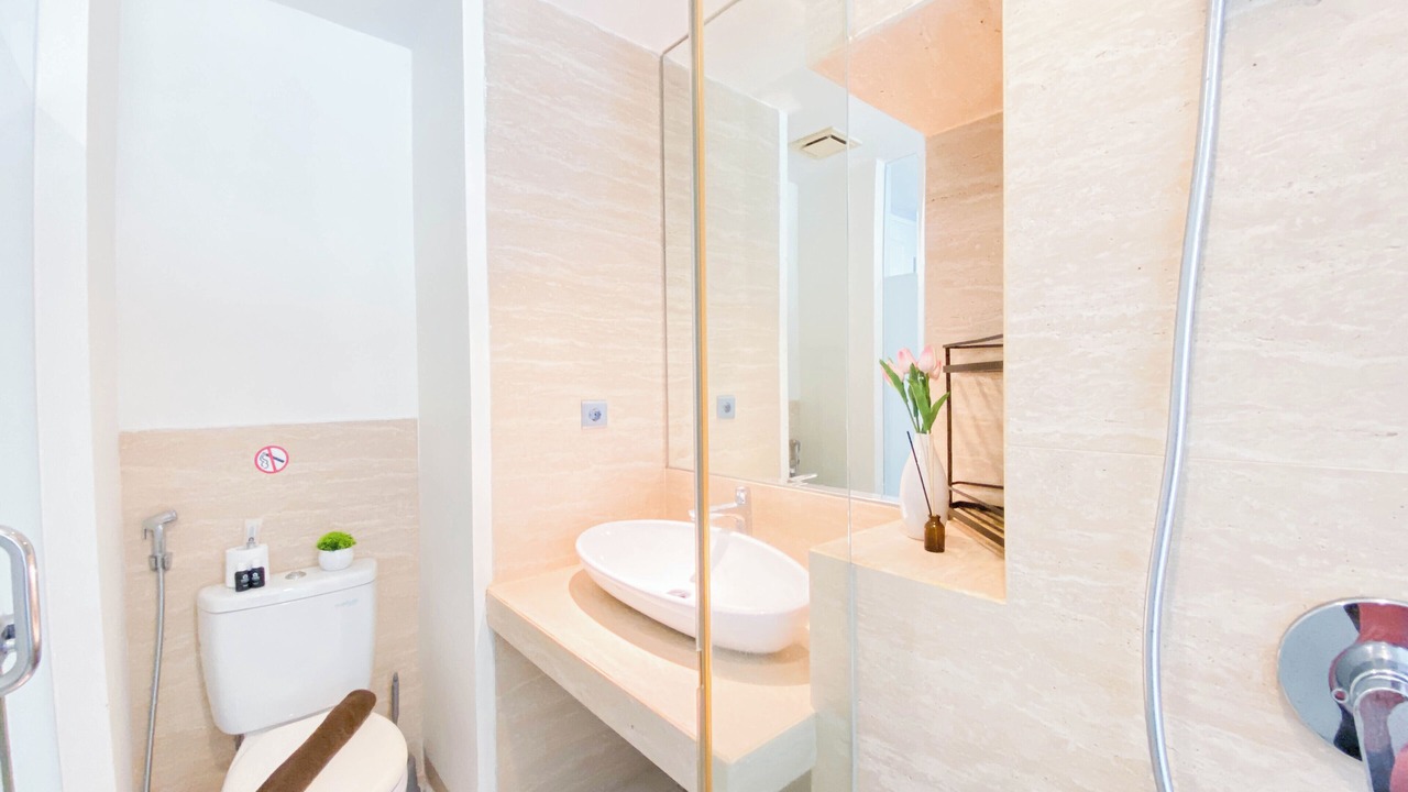 Photo of Bathroom in Hegarmanah
