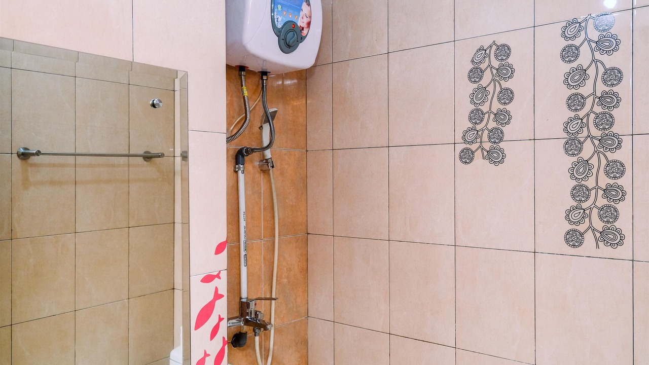 Photo of Bathroom in Pondokcina