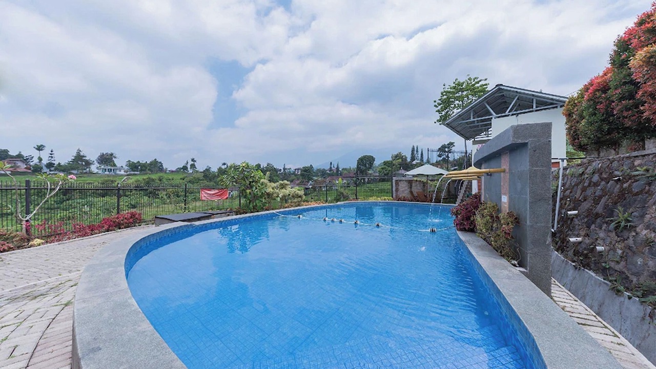 Photo of Outdoor in Cipanas