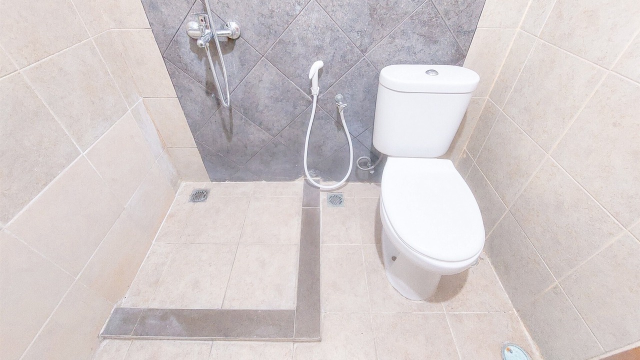 Photo of Bathroom in Panunggangan Utara