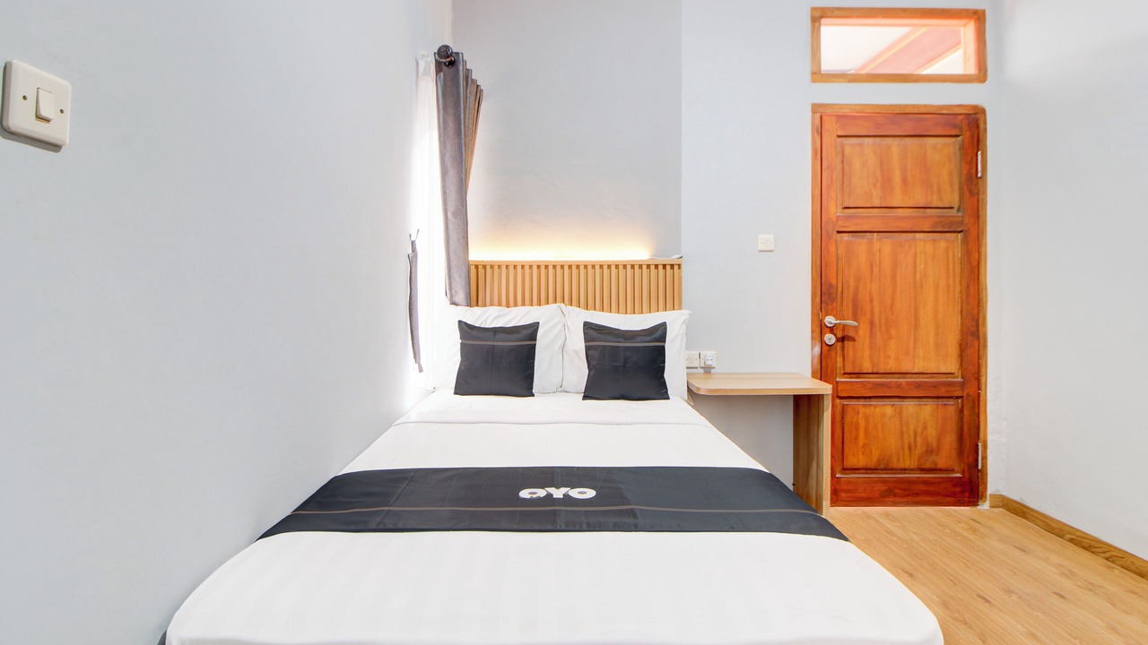 Photo of Bedroom in Banguntapan