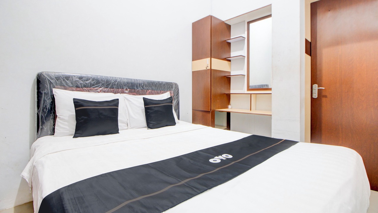 Photo of Bedroom in Banguntapan