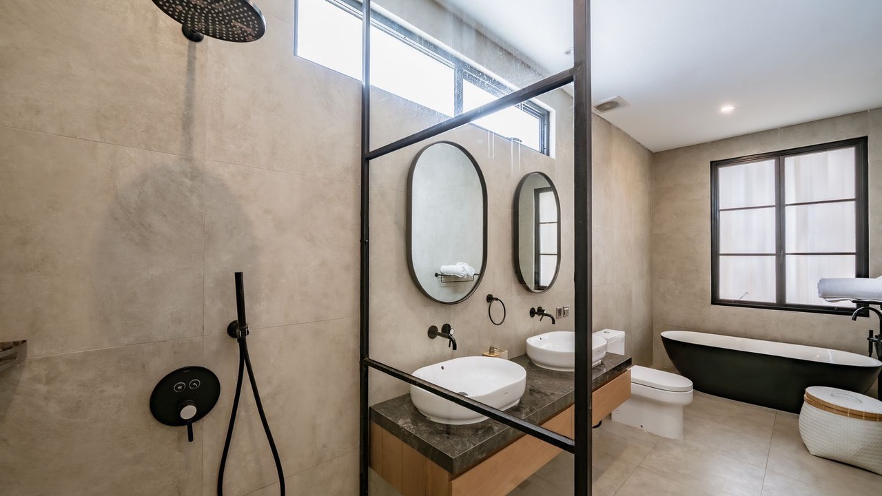 Photo of Bathroom in Pecatu