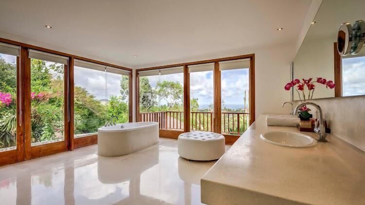 Photo of Bathroom in Pecatu