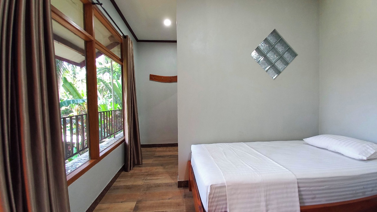 Photo of Bedroom in Temon