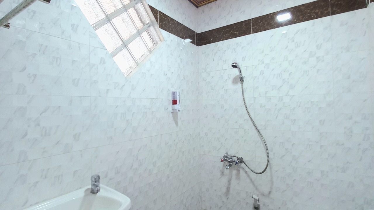 Photo of Bathroom in Temon
