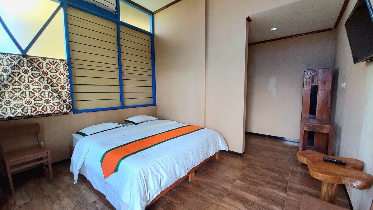 Photo of Bedroom in Temon