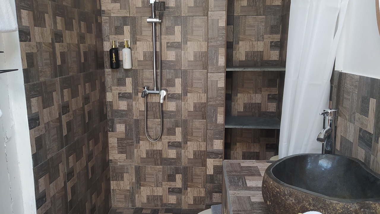 Photo of Bathroom in Padonan
