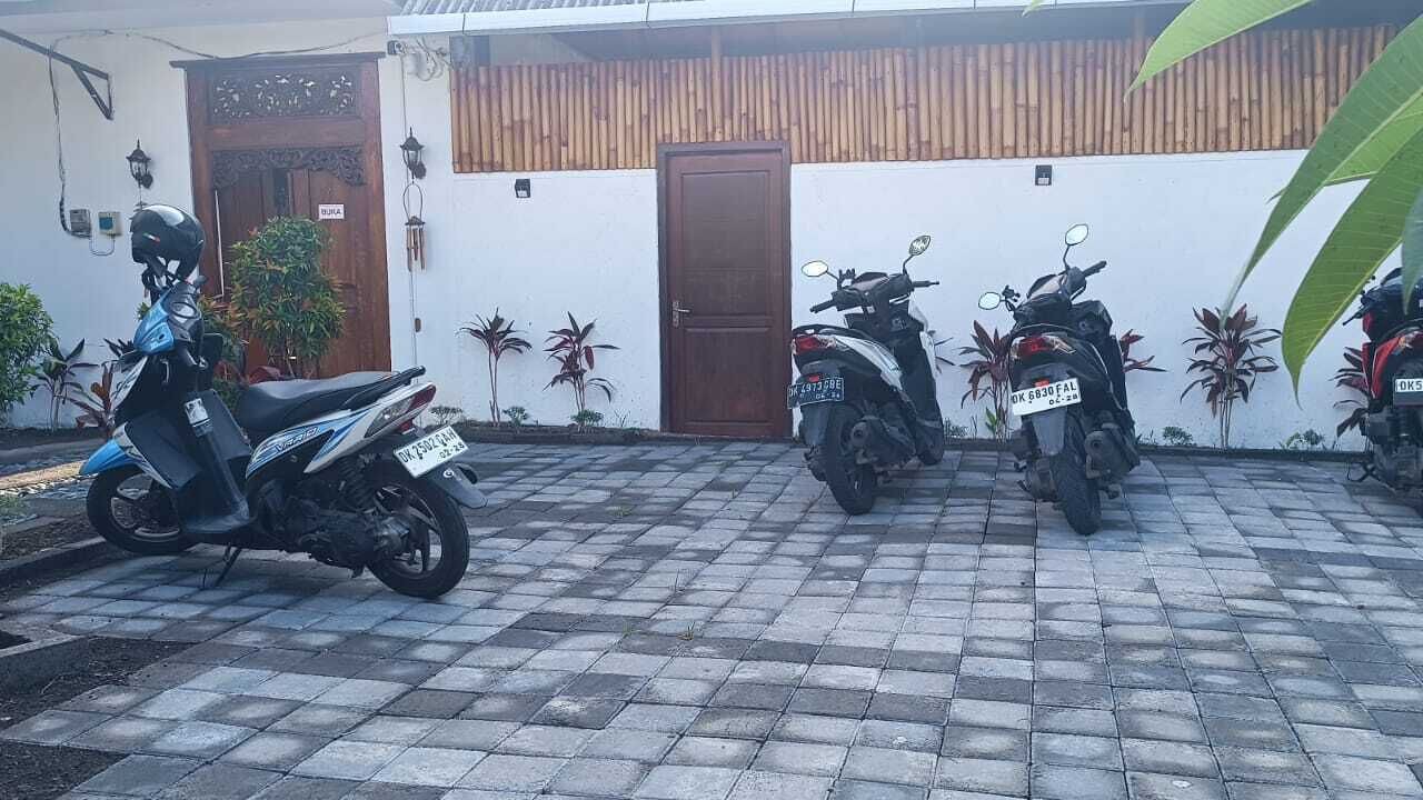 Photo of Others in Padonan