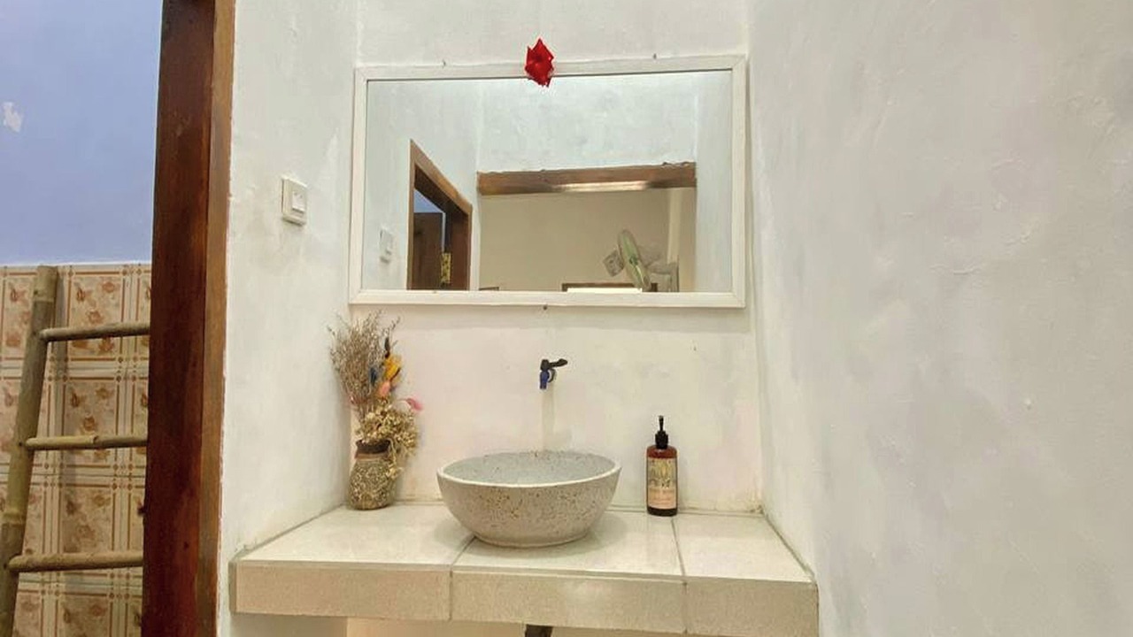 Photo of Bathroom in Gerupuk