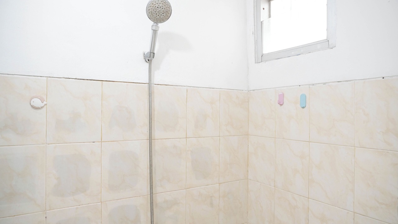 Photo of Bathroom in Kebon Jeruk