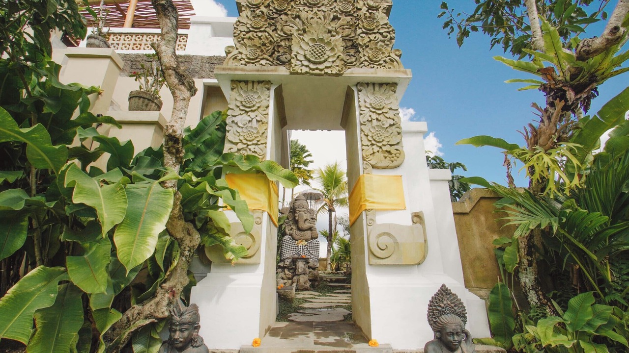 Photo of Outdoor in Taro