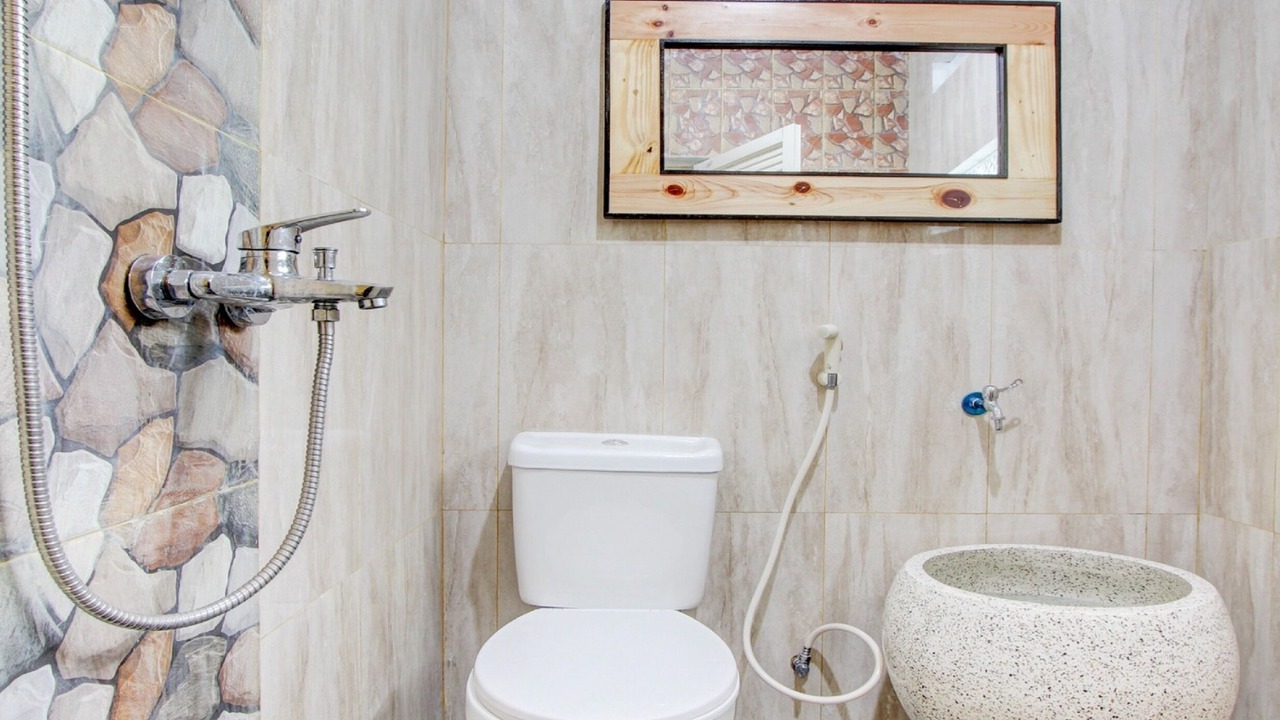Photo of Bathroom in Mungkid