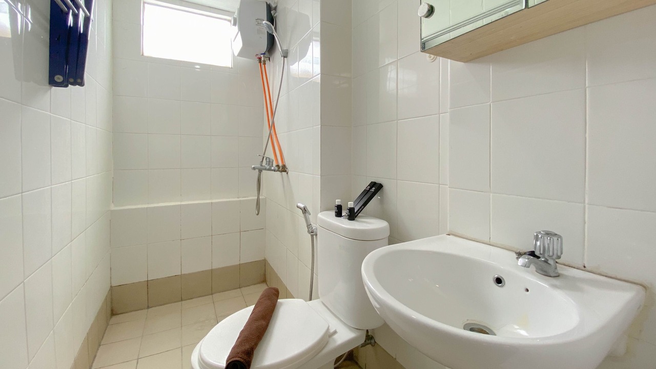 Photo of Bathroom in Jatinegara