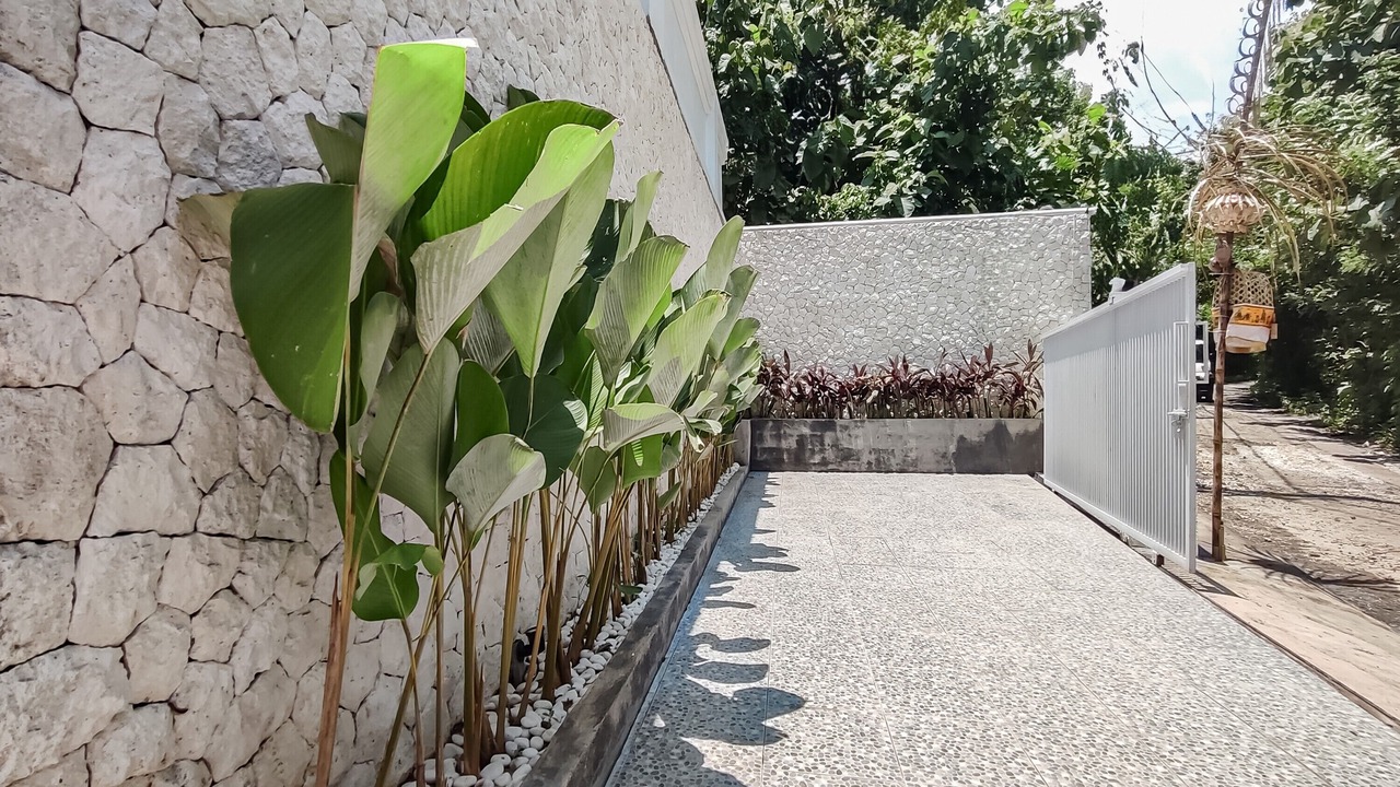 Photo of Outdoor in Kampial