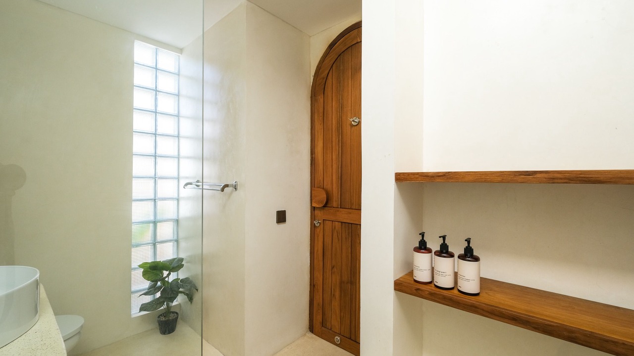 Photo of Bathroom in Pecatu