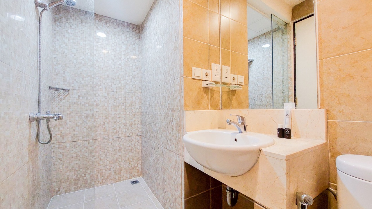 Photo of Bathroom in Panunggangan Utara