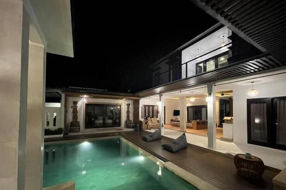 Photo of Outdoor in Bukit