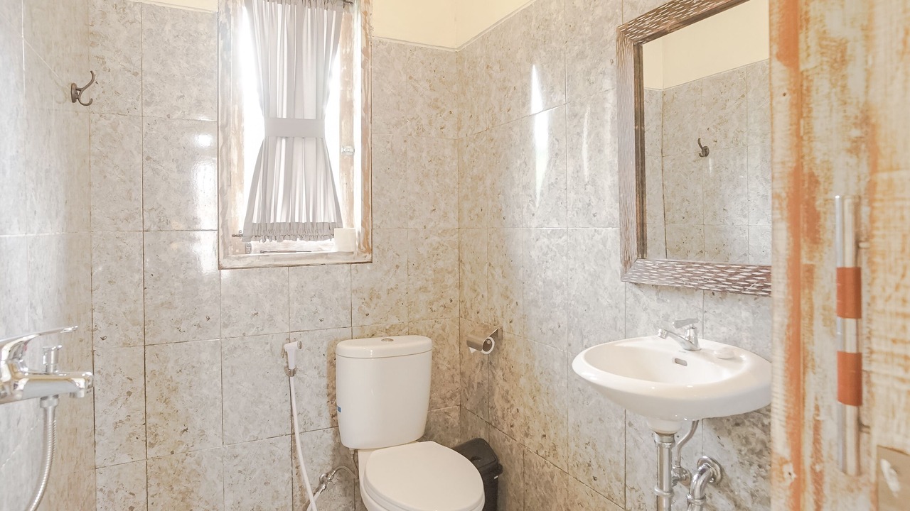 Photo of Bathroom in Singakerta