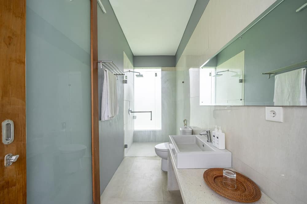 Photo of Bathroom in Babakan