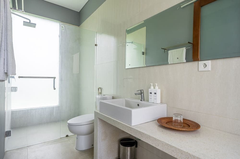 Photo of Bathroom in Babakan