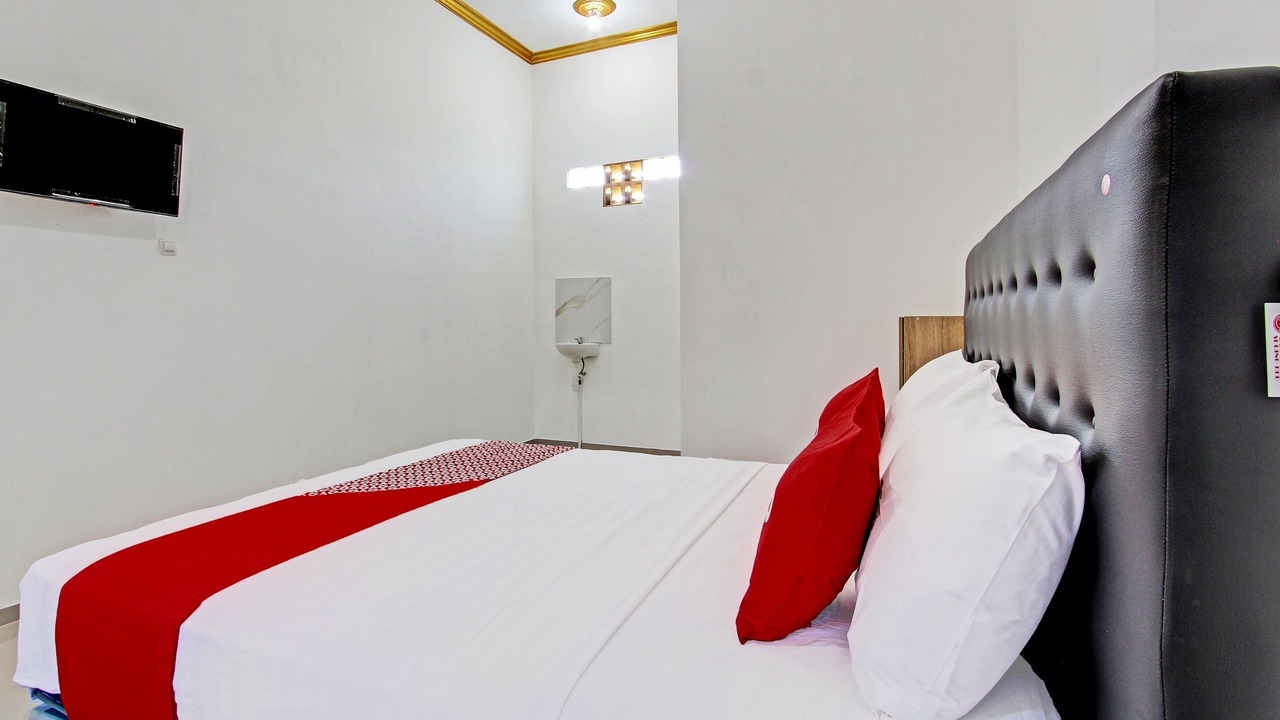 Photo of Bedroom in Temon