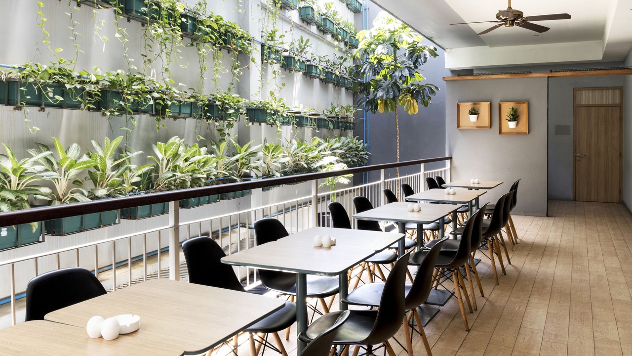 Photo of Patio Balcony in Pasteur