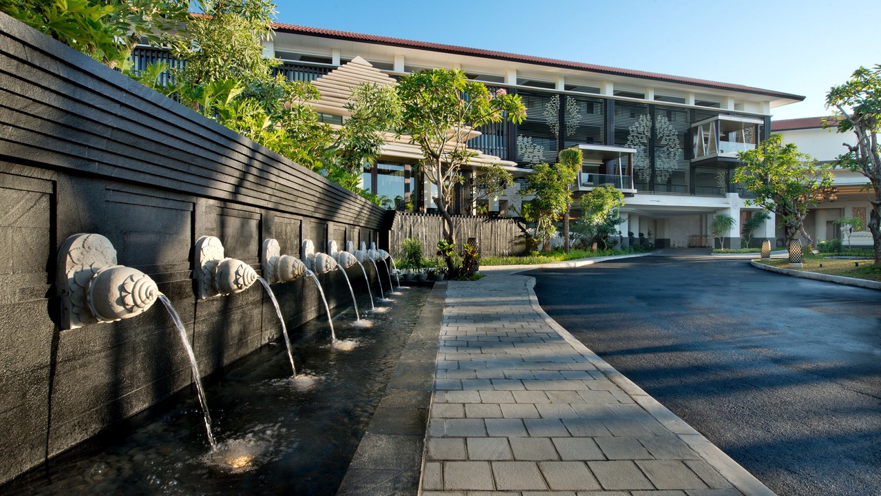 Photo of Patio Balcony in Sunset Road