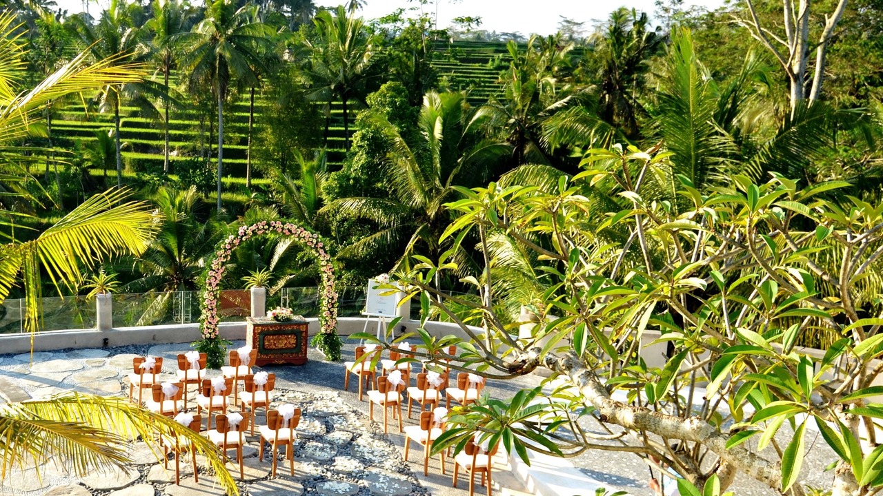 Photo of Outdoor in Sambahan
