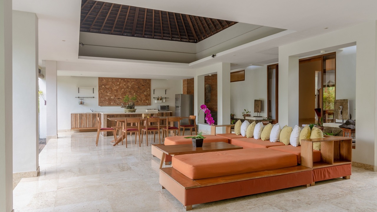 Photo of Livingroom in Sambahan