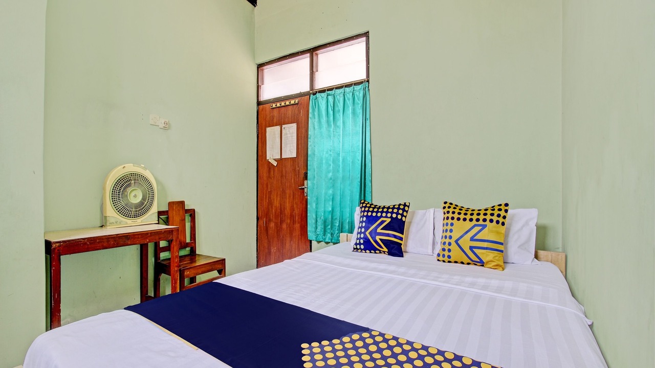 Photo of Bedroom in Prambanan