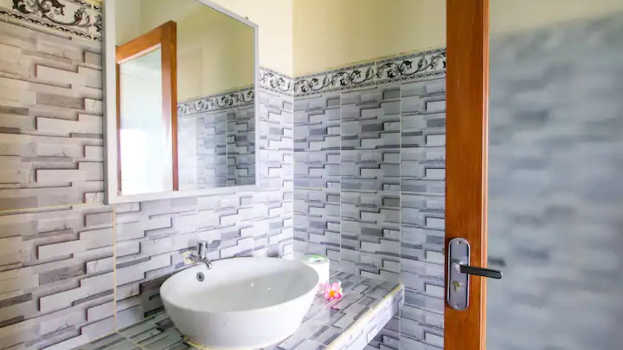 Photo of Bathroom in Batu Bolong
