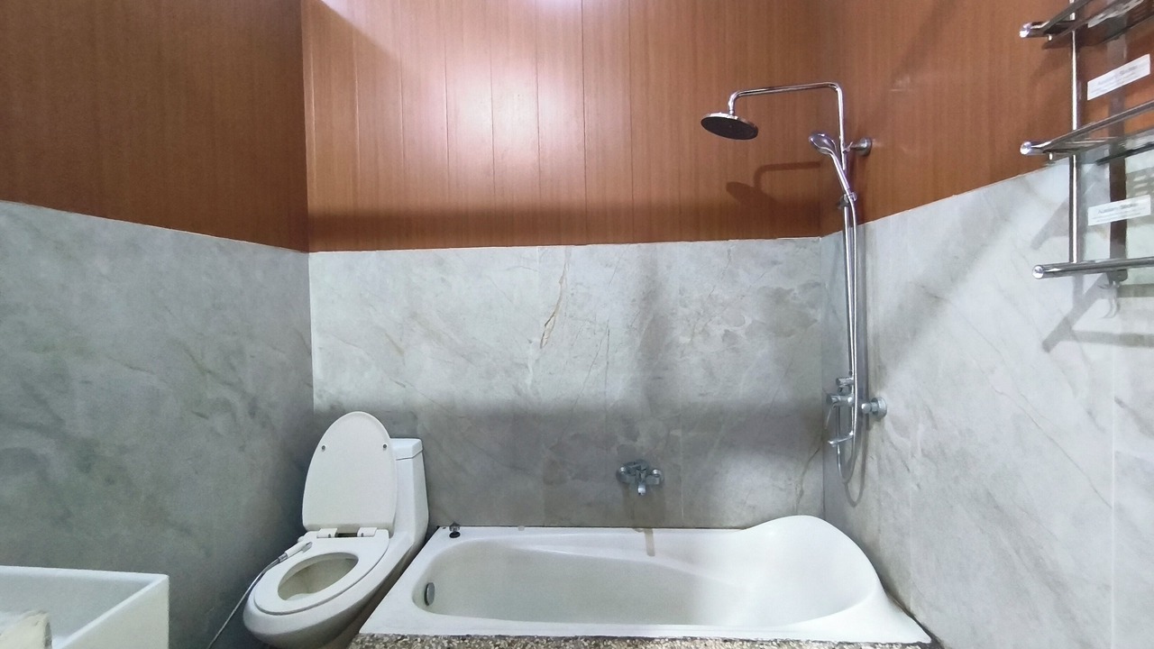 Photo of Bathroom in Rajabasa