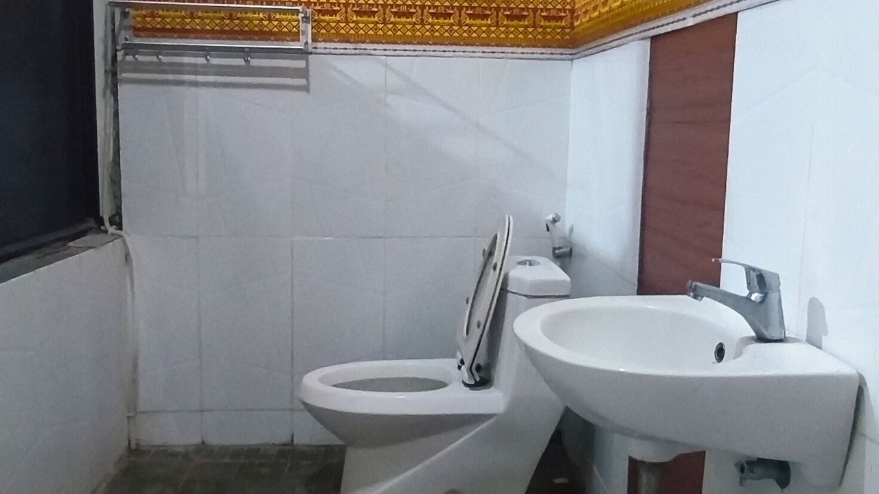Photo of Bathroom in Rajabasa