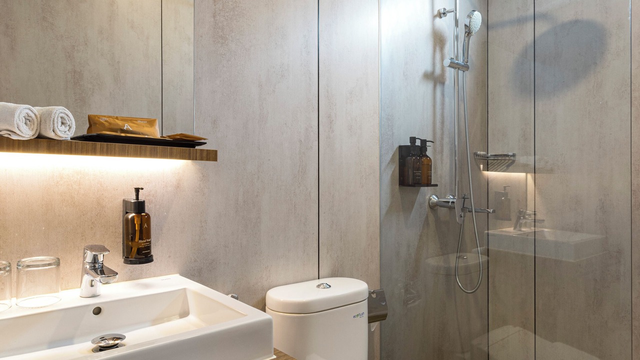 Photo of Bathroom in Sukaraja
