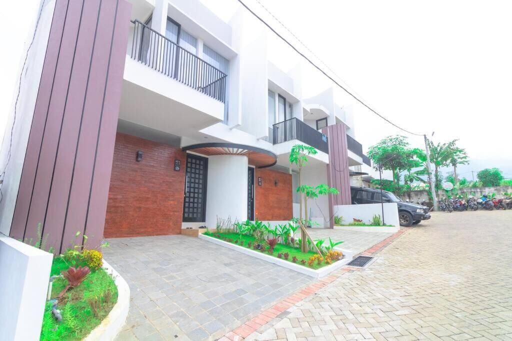 Photo of Outdoor in Oro Oro Ombo