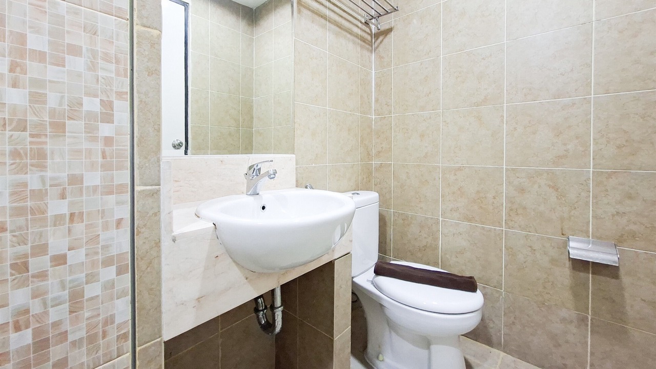 Photo of Bathroom in Panunggangan Utara