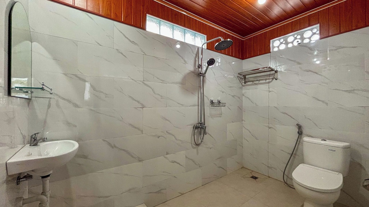 Photo of Bathroom in Mekarsari