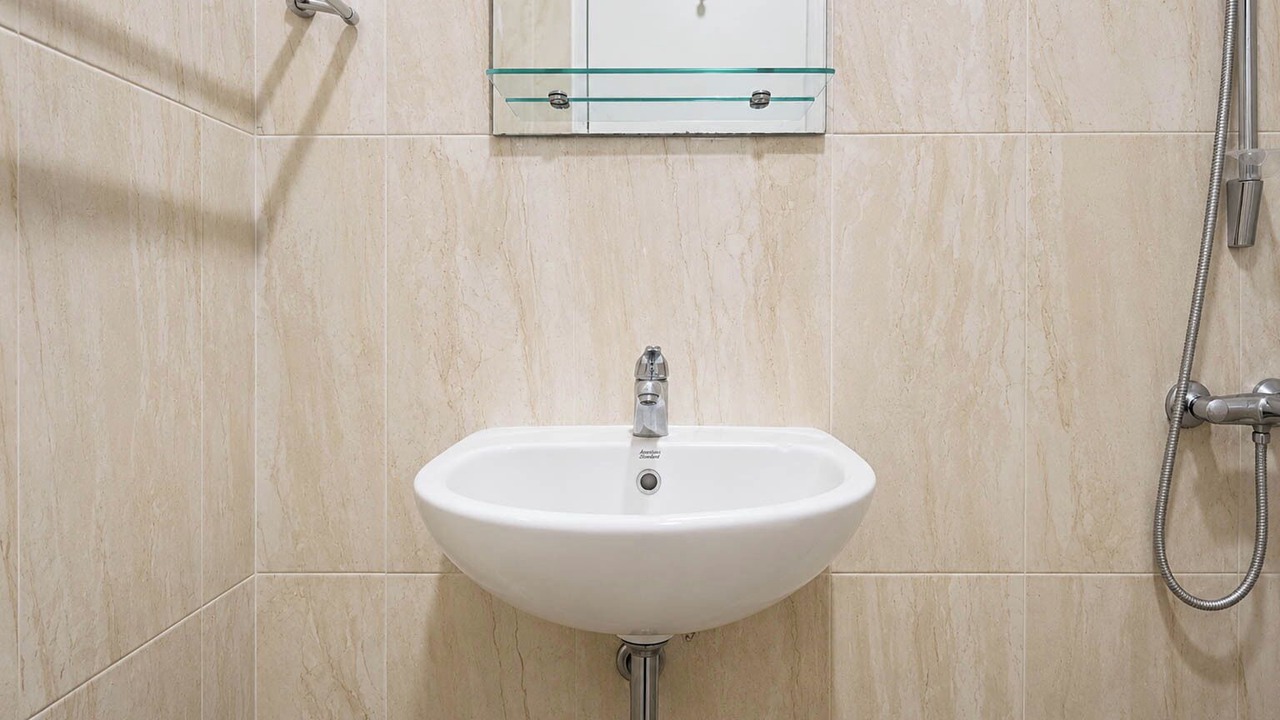 Photo of Bathroom in Biringkanya