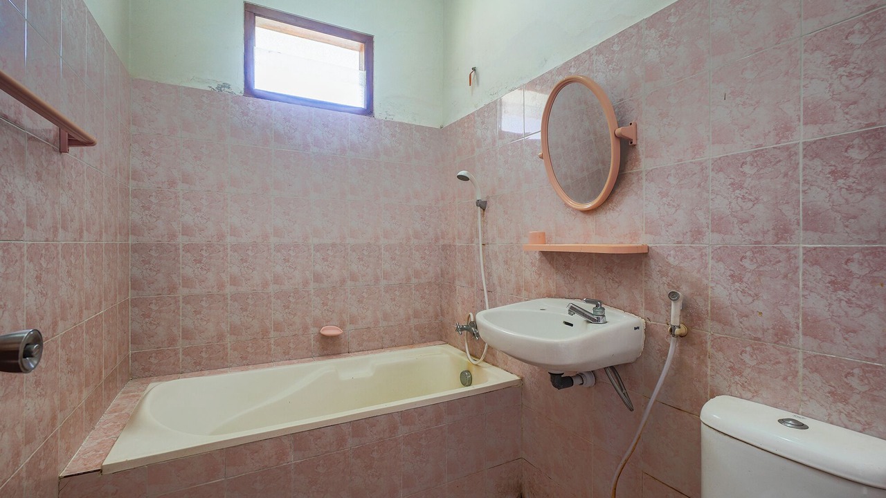 Photo of Bathroom in Cisarua