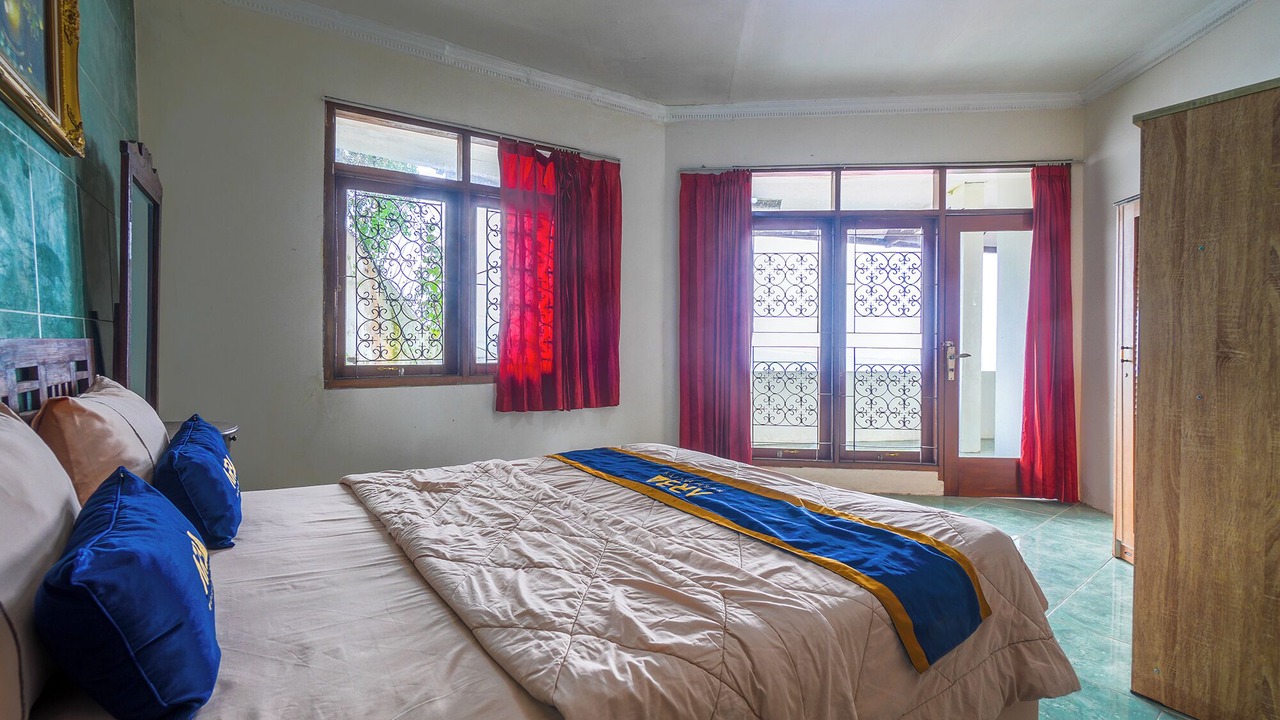 Photo of Bedroom in Cisarua