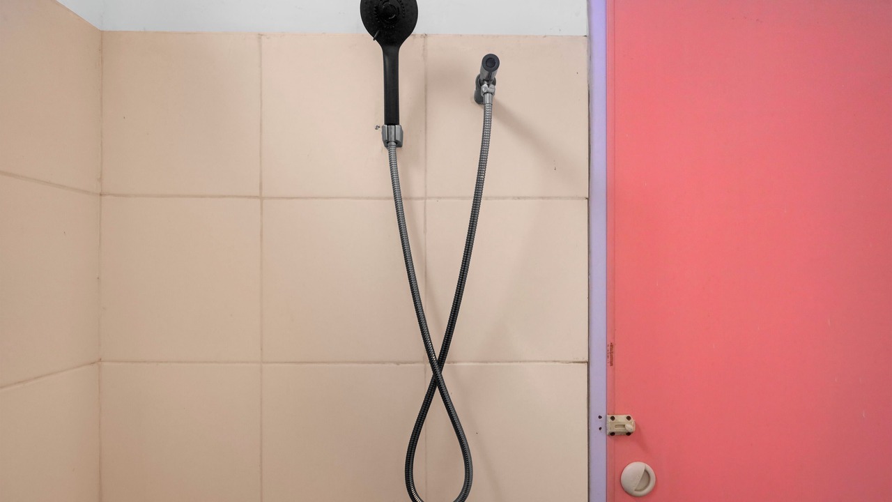 Photo of Bathroom in Tanjung Uncang
