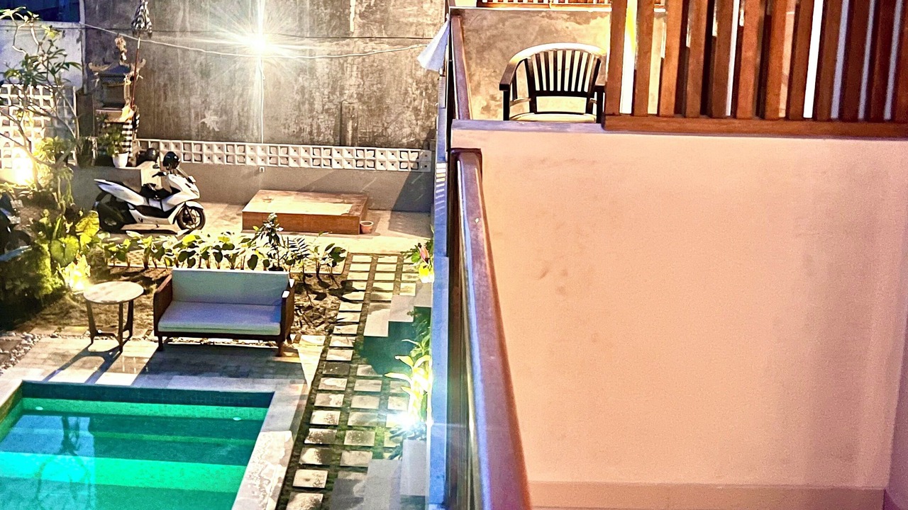 Photo of Patio Balcony in Taman Griya