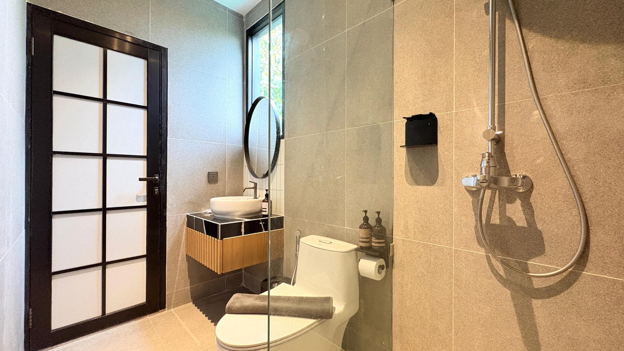 Photo of Bathroom in Srimulyo