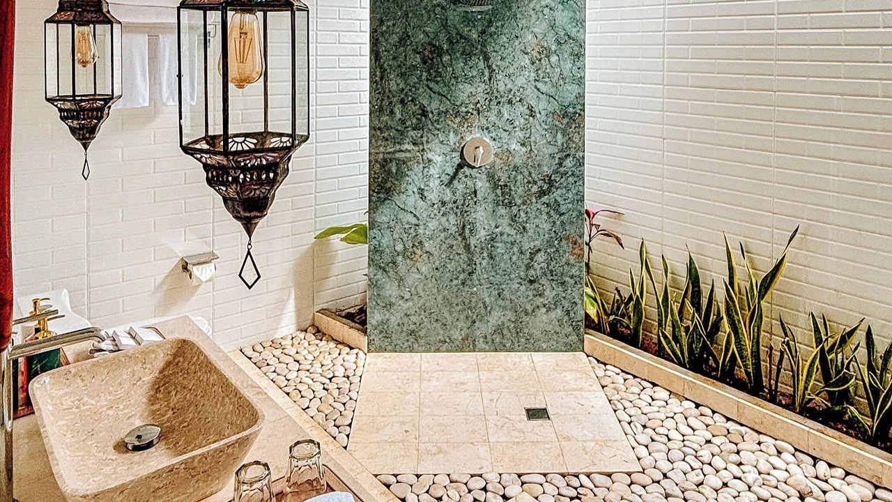 Photo of Bathroom in Selat